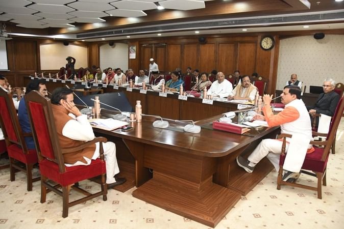 अनाथ बच्चों को चार-चार हजार रुपए, जानें कैबिनेट के निर्णय